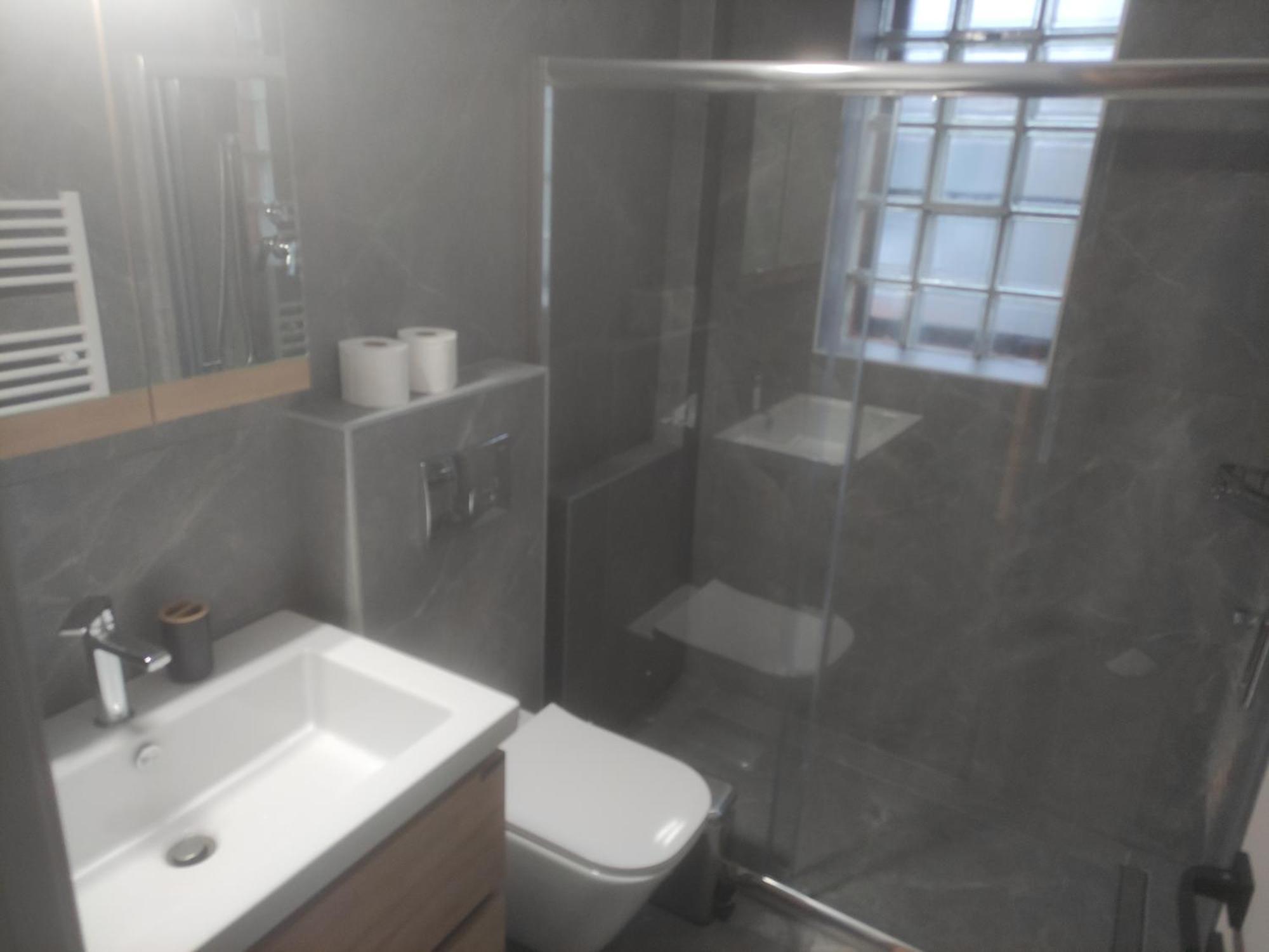 Iqoqo Hotels - Luxury Suites ヨアニナ エクステリア 写真